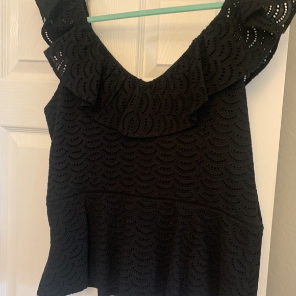 Super Cute New White House Black Market Shirt! - Picture 3 of 3